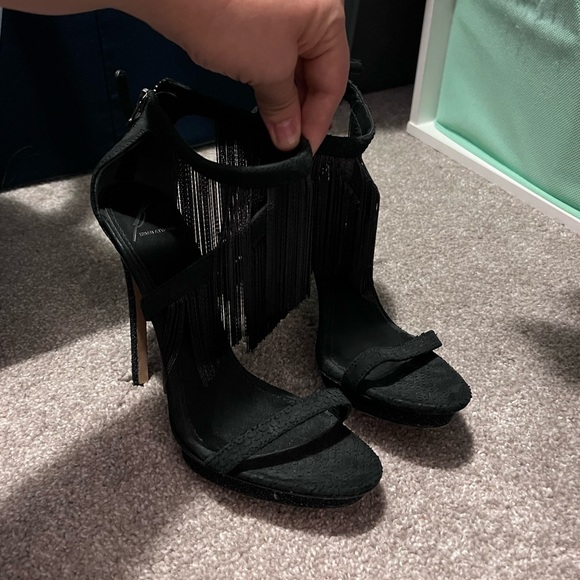 🤩 Brian Atwood Cassiane Black Fringe Heels size 7.5 🤩 - Picture 10 of 15